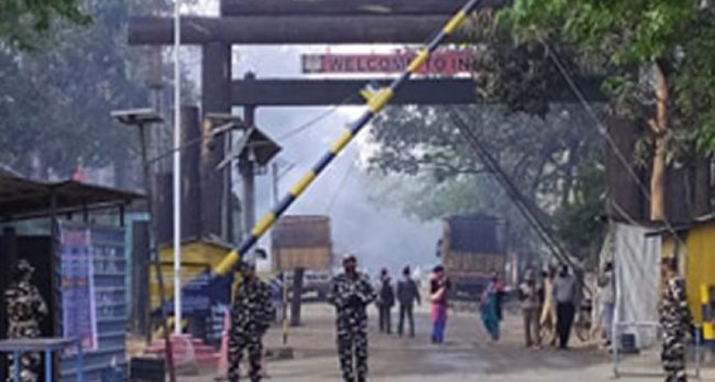 कोरोनाको डर नमानी धमाधम भारततर्फ जाँदै नेपालीहरु