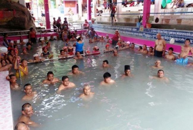 झरना र तातोपानी कुण्डको डिपिआर तयार हुँदै