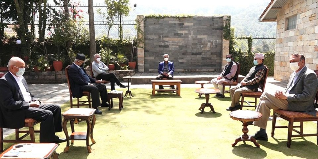 मुख्यमन्त्री पौडेल विरुद्ध दर्ता अविश्वासको प्रस्तावका विषयमा धारणा बनाउन देउवा निवासमा बैठक