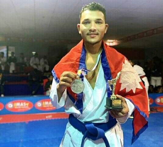 विश्व कराते (काता) च्याम्पियनसिपमा सुवासलाई रजत