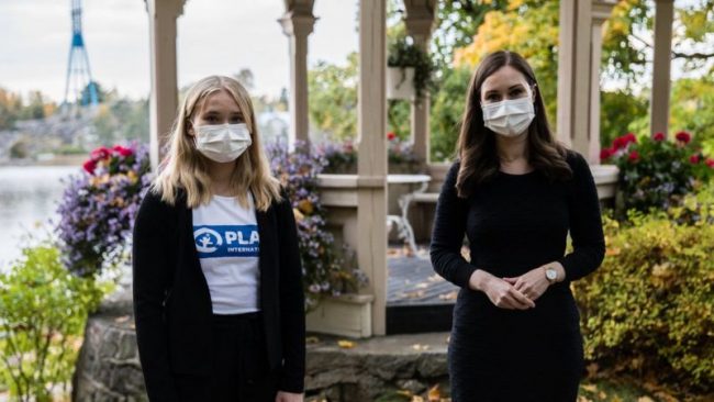 फिनल्यान्डमा एक दिनका लागि प्रधानमन्त्री बनिन् यी किशोरी, के गरिन् उनले?