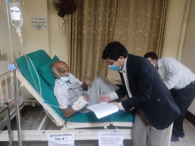 डा. केसीसँगको वार्ता मिल्यो, आाइतबार बिहान अनशन तोडिने