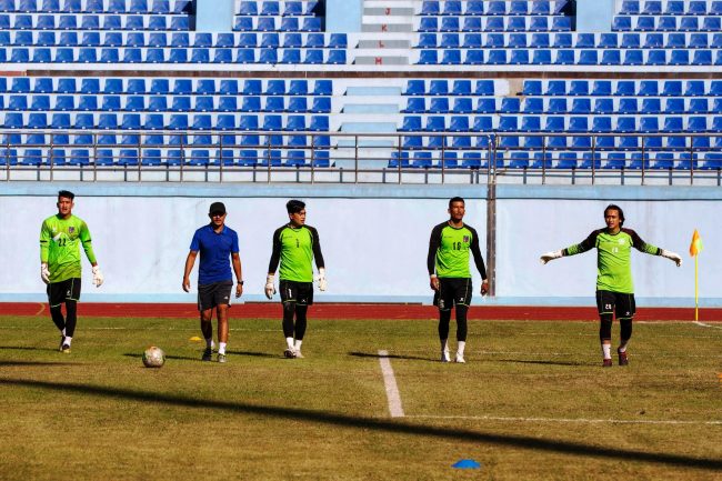 राष्ट्रिय फुटबल टोलीको प्रशिक्षण (फोटो फिचर)