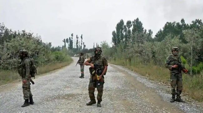 भारतीय सेनाको गोलाबारुद गुणस्तरहीन ! ६ वर्षमा २७ सैनिकको मृत्यु १५९ घाइते