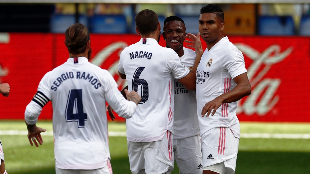 ह्याट्रिक जितका साथ रियाल म्याड्रिड शीर्षमा