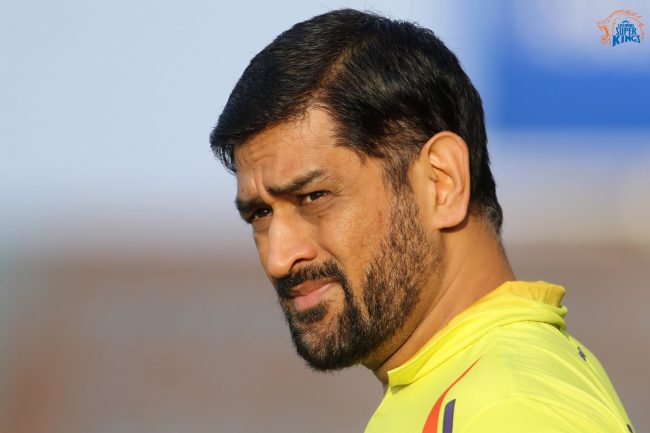 धोनी फेरि असफल, कोलकातासँग चेन्नईको हार