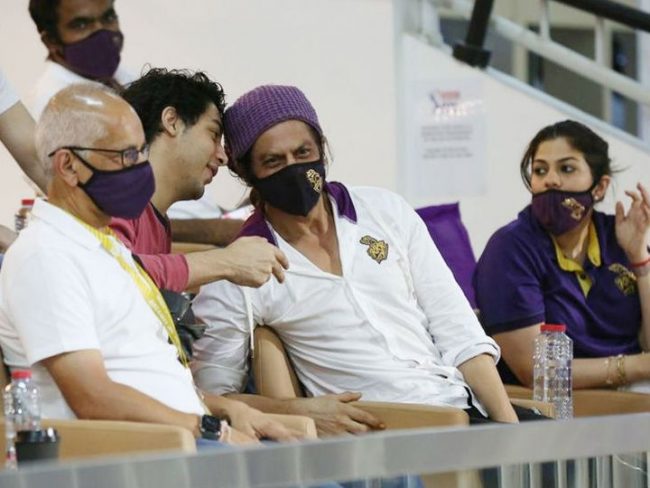 तस्वीरमा हेर्नुस् आईपीएलको रोमान्स