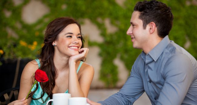 २३ जना साथी लिएर डेटिङमा आइन प्रेमिका, रेष्टुरेण्टको बिल देखेर प्रेमी फरार