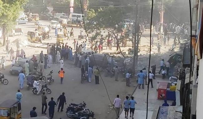 सेना र कराँची प्रहरीबीचको भिडन्तमा १० सुरक्षाकर्मीको मृत्यु