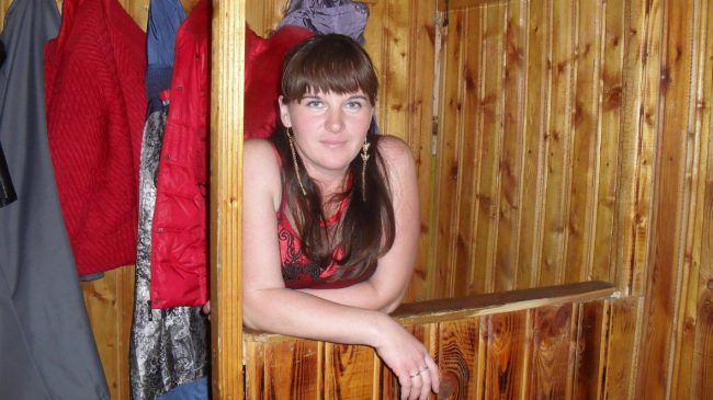 न प्रचार गरिन् न भोट मागिन् तर अफिस सफा गर्ने महिलाले जिल्ला प्रमुखको चुनाब जितिन्