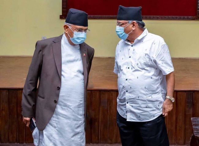 प्रचण्ड–नेपाल समूहले ओलीलाई बर्खास्त गर्‍यो, माधव नयाँ अध्यक्ष