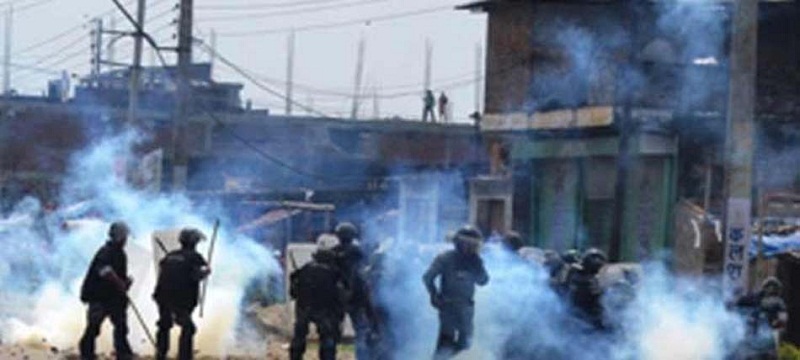 बारामा स्थानीय र प्रहरीबीच झडप : १२ राउण्ड हवाई फायर, एक किशोरसहित तीन प्रहरी घाइते