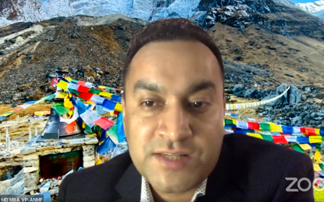 अमेरिकामा कोरोनाको पहिलो विरामी जाँच्नु पूर्व भगवानसँग प्रार्थना गरेँ : डाक्टर विनोद खड्का