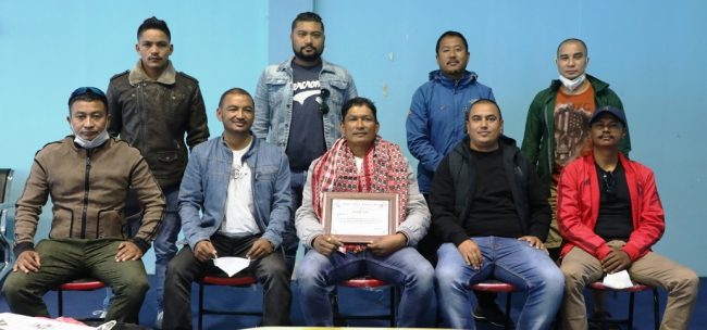 खड्कालाई मुवाथाइ संघको सम्मान