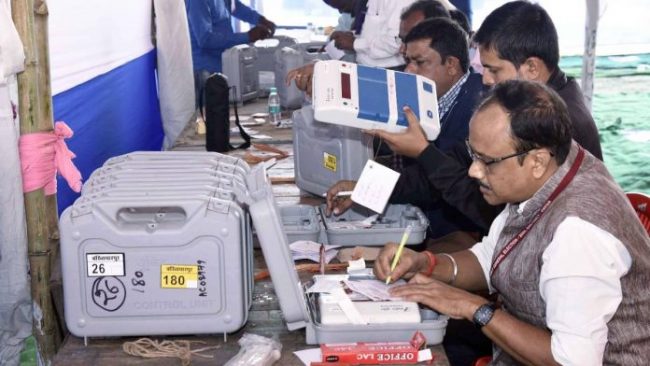 बिहार चुनाव : मतगणना सकिनै लाग्दा नीतीश–तेजस्वी कडा टक्टर