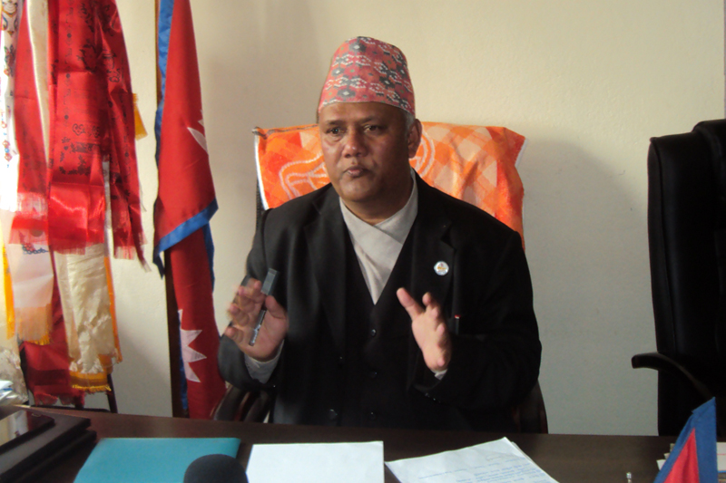 कोरोना संक्रमितको निशुल्क उपचार नगरे विशेष अधिवेशन बोलाउने कांग्रेसको चेतावनी