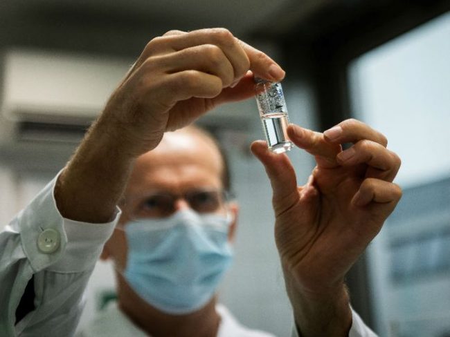 अमेरिकी भन्दा रुसी भ्याक्सिन सस्तो, अर्को हप्ता मूल्य सार्वजनिक हुने