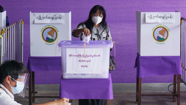 म्यानमारको सेना समर्थित पार्टीद्धारा फेरी मतदान गराउन माग