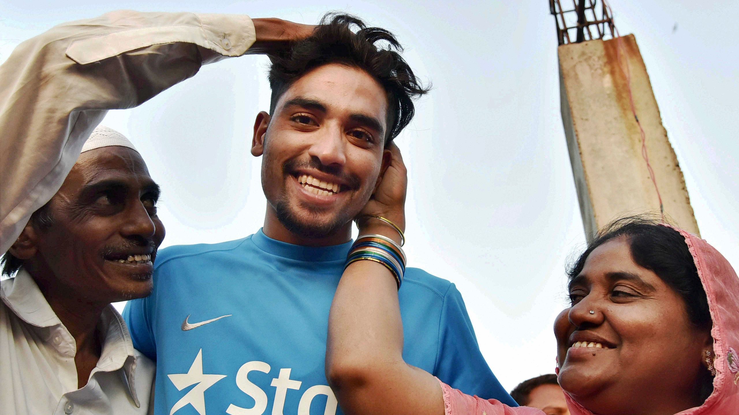भारतीय क्रिकेटर मोहम्मद सिराजका पिताको मृत्यु