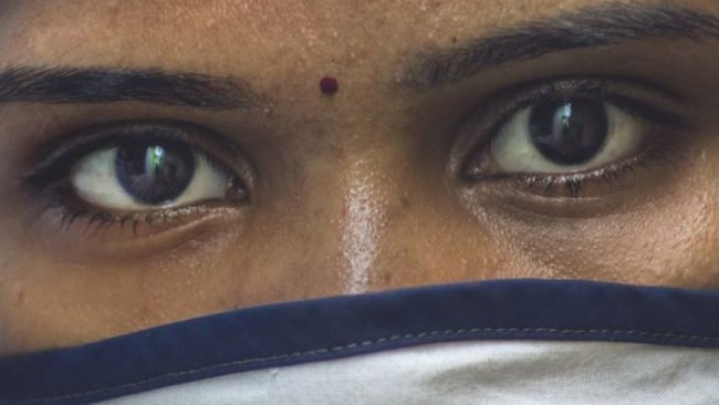 महिलामाथि किन आधारित हुन्छन् धेरैजसो गाली ?