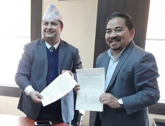 सिमाका भन्सारमा प्रभु बैंकको एक्स्टेन्सन काउण्टर सञ्चालनमा रहीरहने सम्झौता