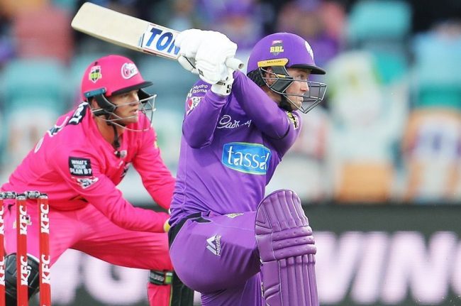 बिग बास लिग : होर्बट हरीकेन्सद्वारा सिडनी सिक्सर्सलाई १७९ रनको लक्ष्य