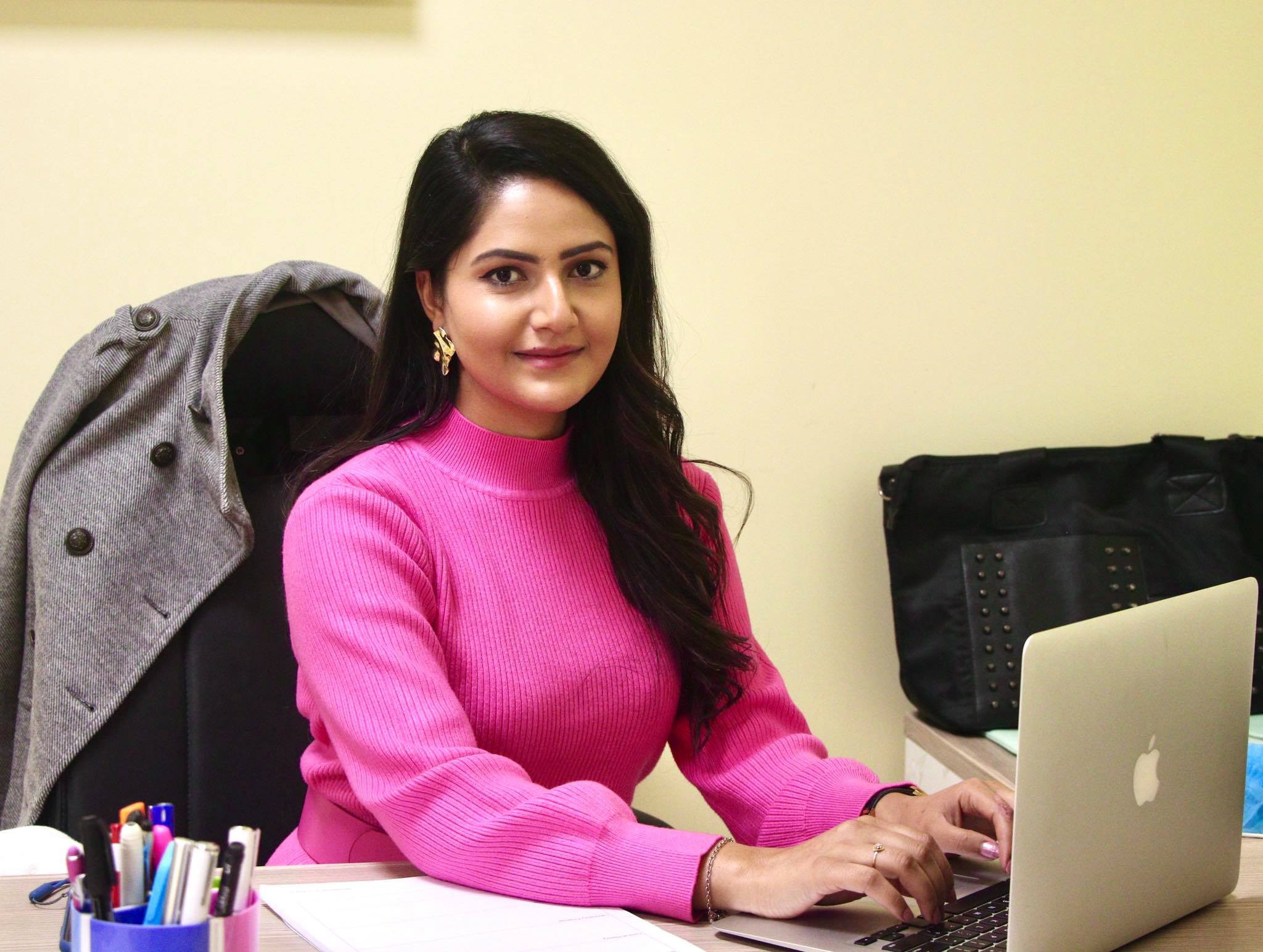 बर्षा सिवाकोटी बनिन स्किन सिटीको सीईओ