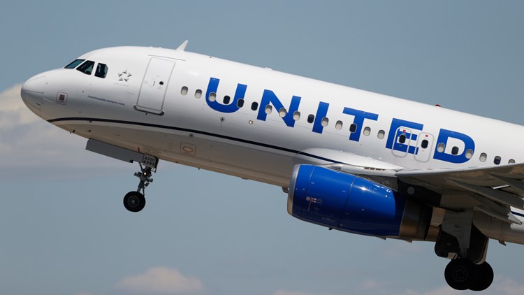 झुट बोलेर हवाइजहाजमा यात्रा गरिरहेका कोरोना संक्रमितको यात्राकै क्रममा मृत्यु