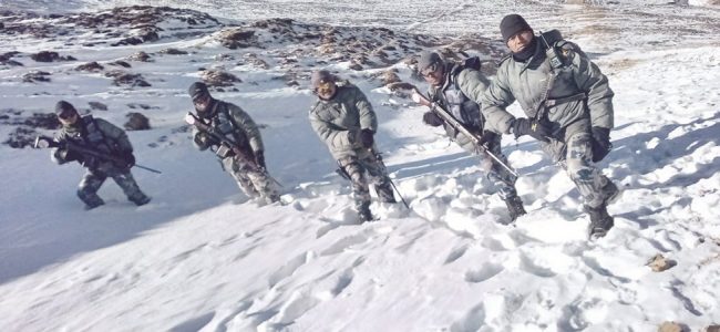 चीनसँग जोडिएका हिमाली सीमा,  हिउँमा गस्ती गर्दै बिओपी