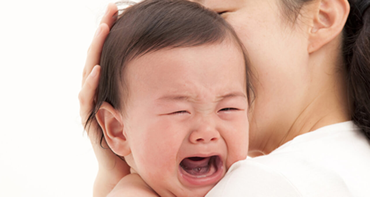 बच्चा रोएपछि मातापिताले छिमेकीलाई लेखे गजबको चिठी, सामाजिक संजालमा भाइरल