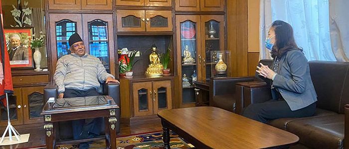 प्रचण्ड र चिनियाँ राजदूत यान्छीबीच भेटवार्ता