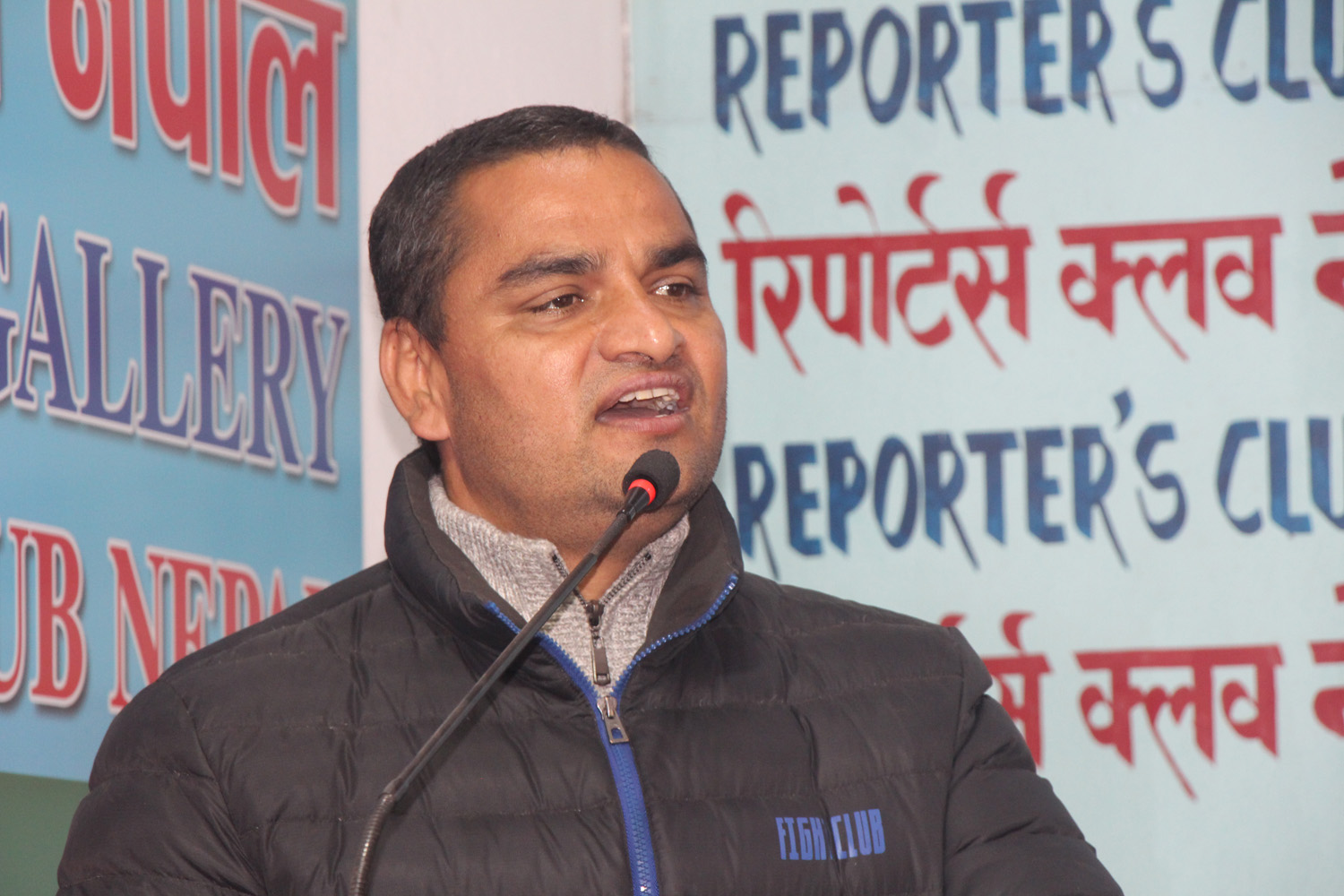 ओलीबाट गणतन्त्र सखाप पार्ने खेल भयो : प्रदीप पौडेल