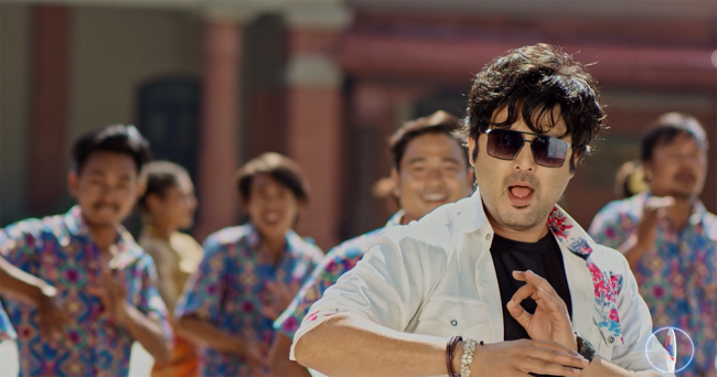 समीरको ‘हतारमा’ आर्यन र बर्षा [भिडियो]