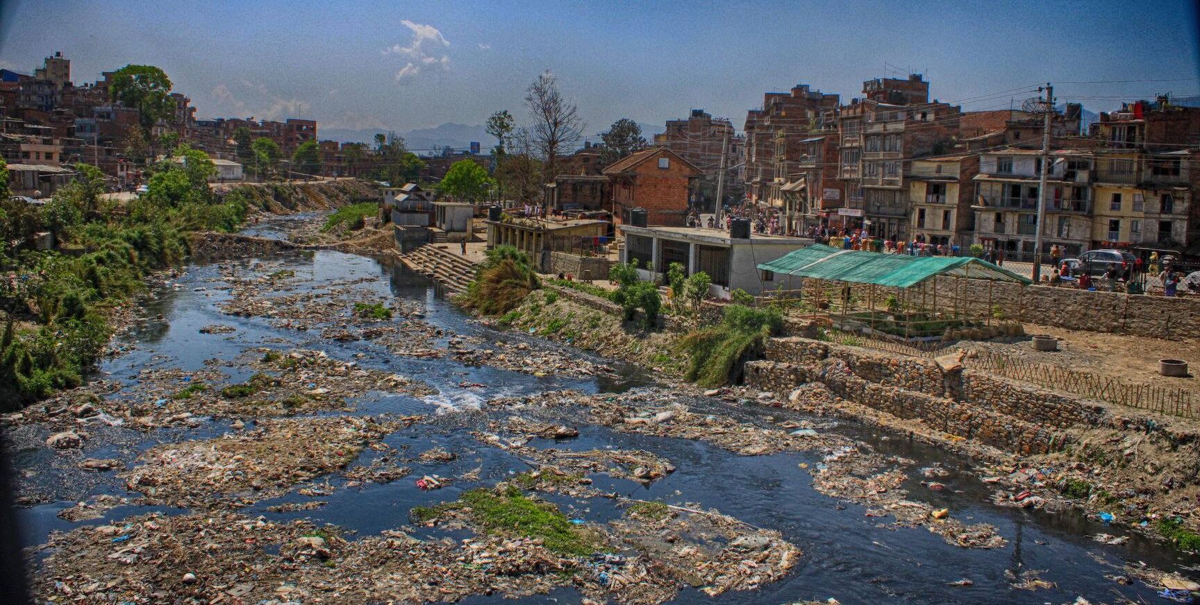 काठमाडौं उपत्यकामा चुनौतीपूर्ण बन्दै फोहरपानी व्यवस्थापन