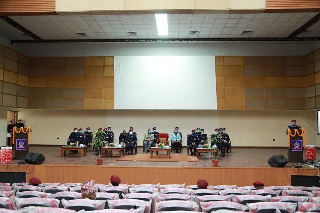 प्रहरी अधिकृतहरुलाई निर्वाचन सुरक्षाका लागि तयारी गर्न आईजीपी थापाको निर्देशन