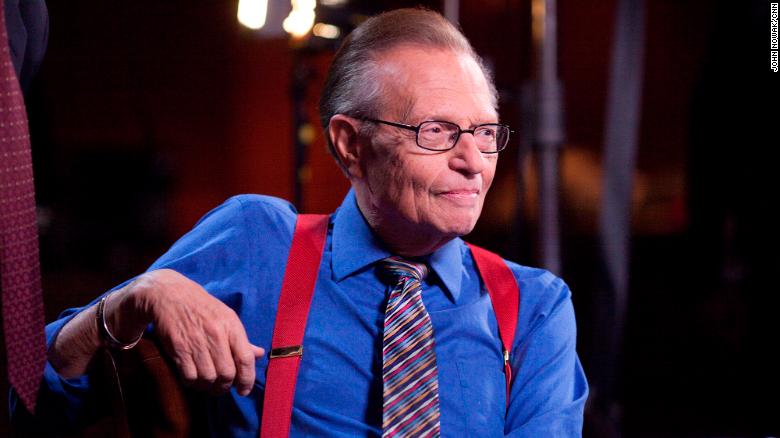 चर्चित पत्रकार ल्यारी किंगको निधन