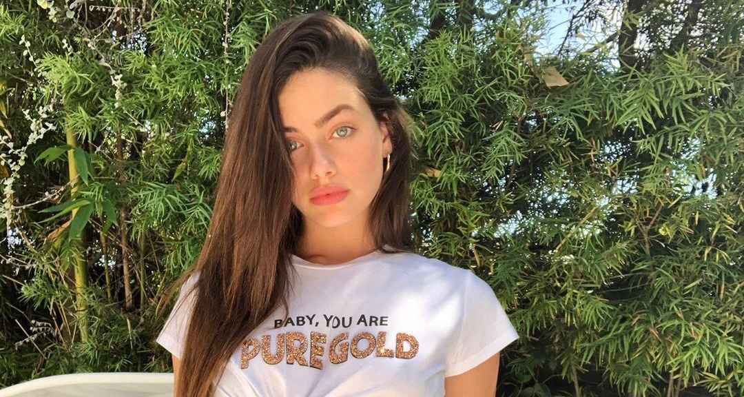 यी हुन् १९ वर्षकी विश्वकै सुन्दर युवती, ३६ वर्षका अर्बपतिसँग प्रेममा छिन्