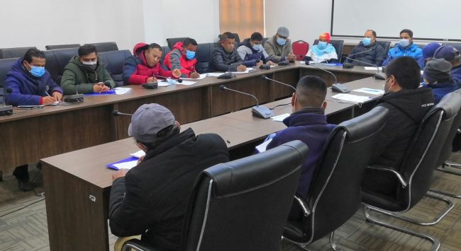 एन्फाद्वारा नियमहरू माथि ‘बी’ डिभिजन क्लबहरूसँग छलफल