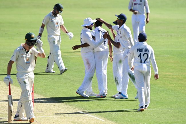 भारत–अस्ट्रेलिया क्रिकेट, अस्ट्रेलियाको मध्यम प्रदर्शन
