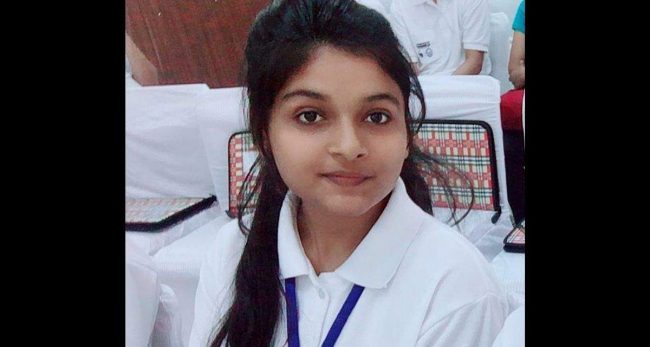 पूरै कार्यकारी अधिकारसहित भोलि एक दिनको लागि मुख्यमन्त्री बन्दैछिन् यी छात्रा