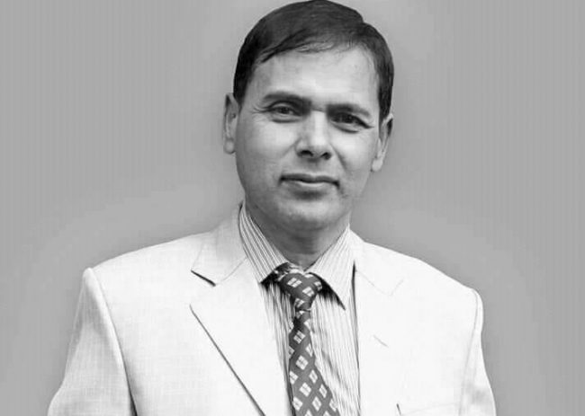 रहेनन् लोक गायक तथा संकलक रत्न बानियाँ