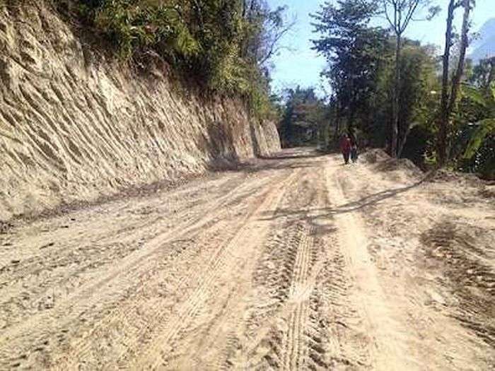 भीमफेदीको विकट बाह्रबिसे गाउँमा पुग्यो सडक