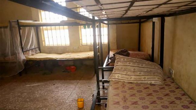 स्कुलमा पढाइ चलिरहेका बेला ३ सयभन्दा धेरै बालिकाहरुको अपहरण