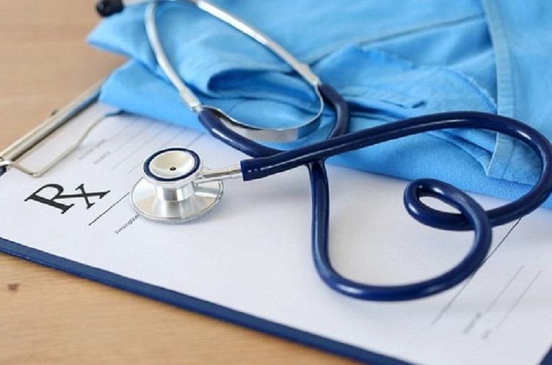 सिरहाको नरहा स्वास्थ्य शिविरमा ३२ को शल्यक्रिया