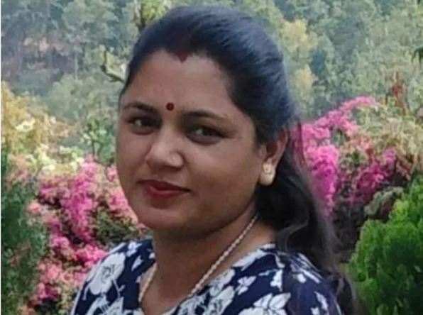 न्यायाधीशकी श्रीमती ब्राउनसुगरसहित पक्राउ