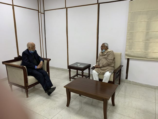 भारतका लागि नेपाली राजदूत आचार्य र विहारका मुख्यमन्त्री नितिश कुमारबीच भेटवार्ता