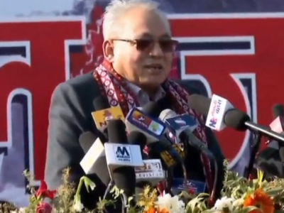 सरकार निर्वाचन सार्ने षड्यन्त्रमा छ : उपाध्यक्ष थापा