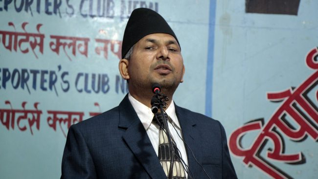 संविधान जोगाउन र मुलुकको विवादलाई सही ट्रयाकमा ल्याउनपनि संसद पूनःस्थापना हुनुपर्छः डा. रुद्र शर्मा