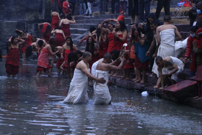 माधवनारायणका व्रतालुद्वारा चाँगुनारायणमा पूजा आराधना