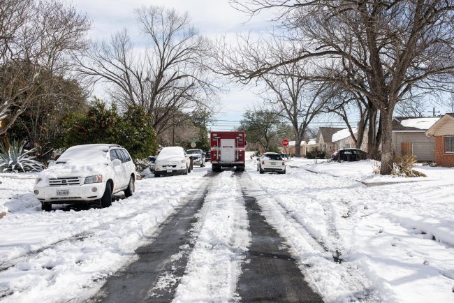 अमेरिकामा हिमआँधीबाट कम्तीमा २० जनाको मृत्यु